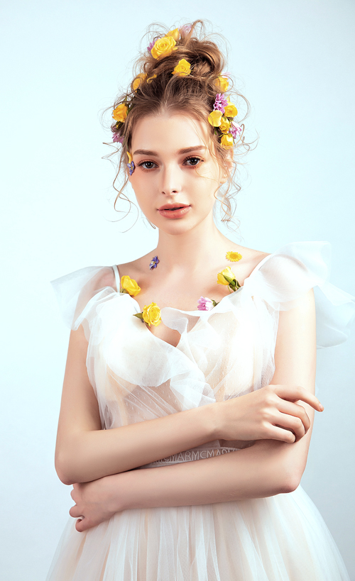 FLOWER GIRL靈動(dòng)抽絲鮮花造型