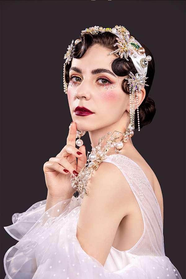 歐美輕奢造型&Light luxury 天姿美妝趨勢樣片