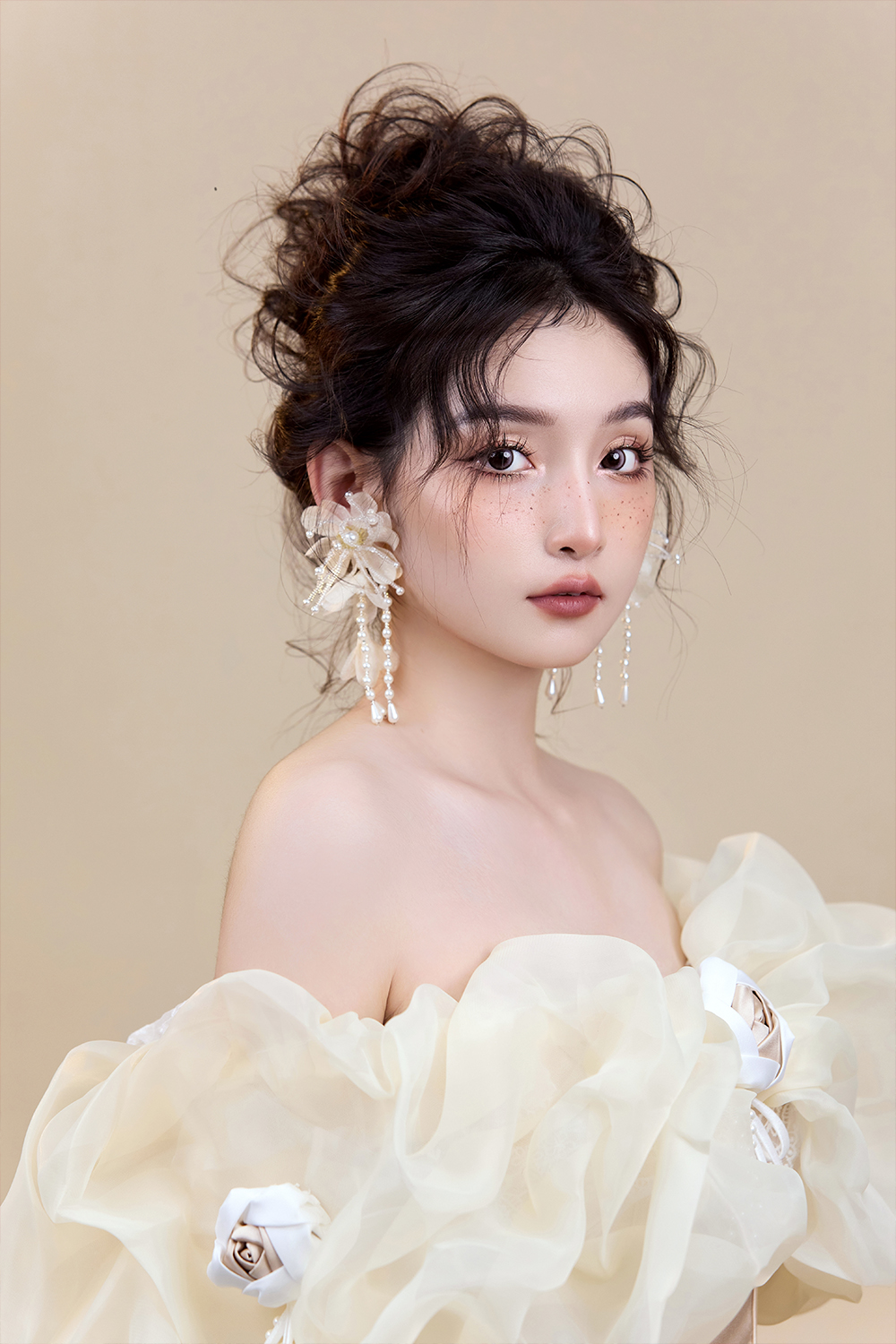 納蘭花園&高顱頂抽絲丸子頭